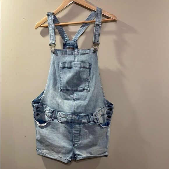DL1961 Medium Wash Denim Overalls - Picture 1 of 11